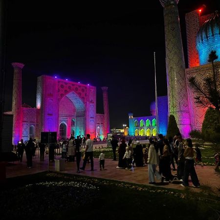 Registan Palace Samarkand Eksteriør bilde